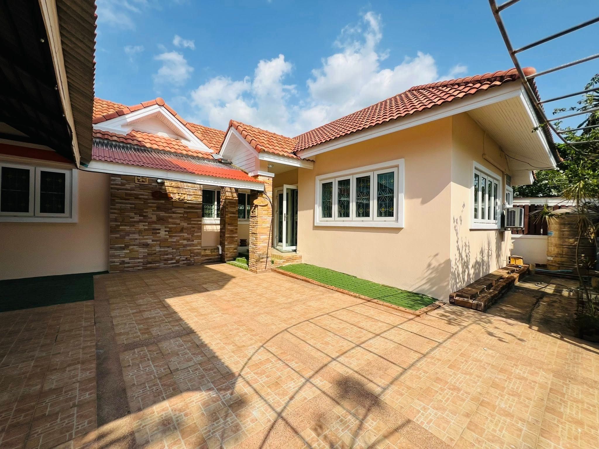 uploads/fd6bd717-700b-4a1c-8bbd-e097bbce9e68/053e7e5f-697a-4c57-88e6-9dcc7a554827