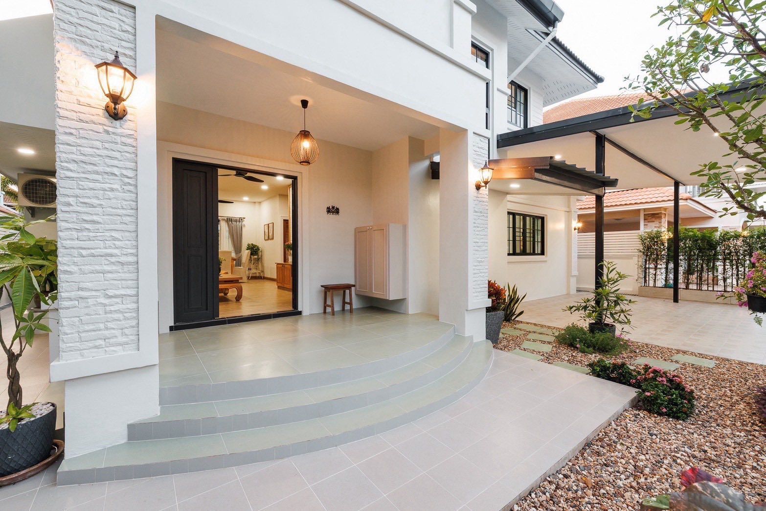 5 Bedroom House For Sale in San Na Meng, San Sai, Chiang Mai - Image 2
