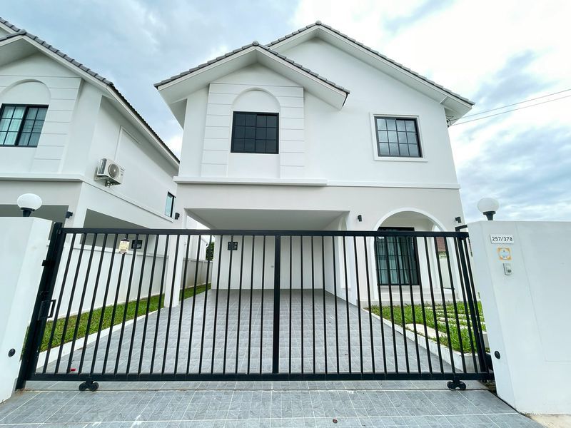 5 卧室 独立房屋 出租 在  - Image 17