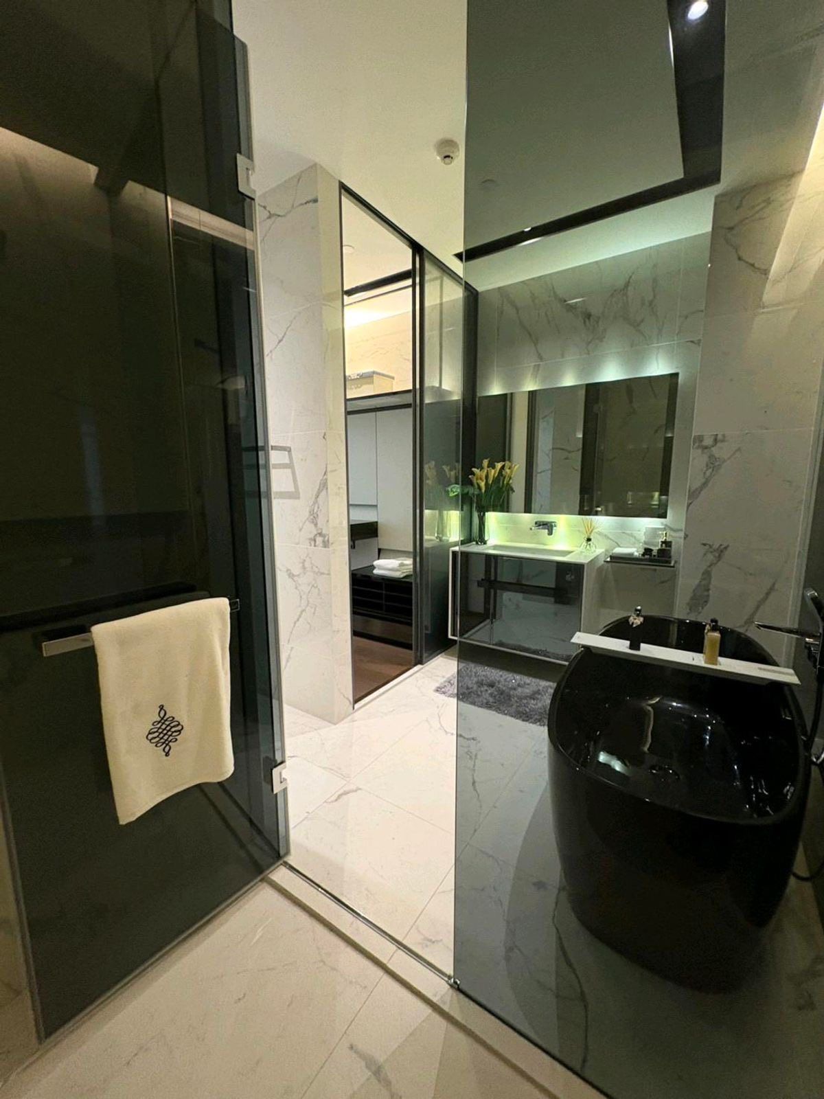 uploads/fd6bd717-700b-4a1c-8bbd-e097bbce9e68/06d37197-0955-48ad-a874-df481a057b3e