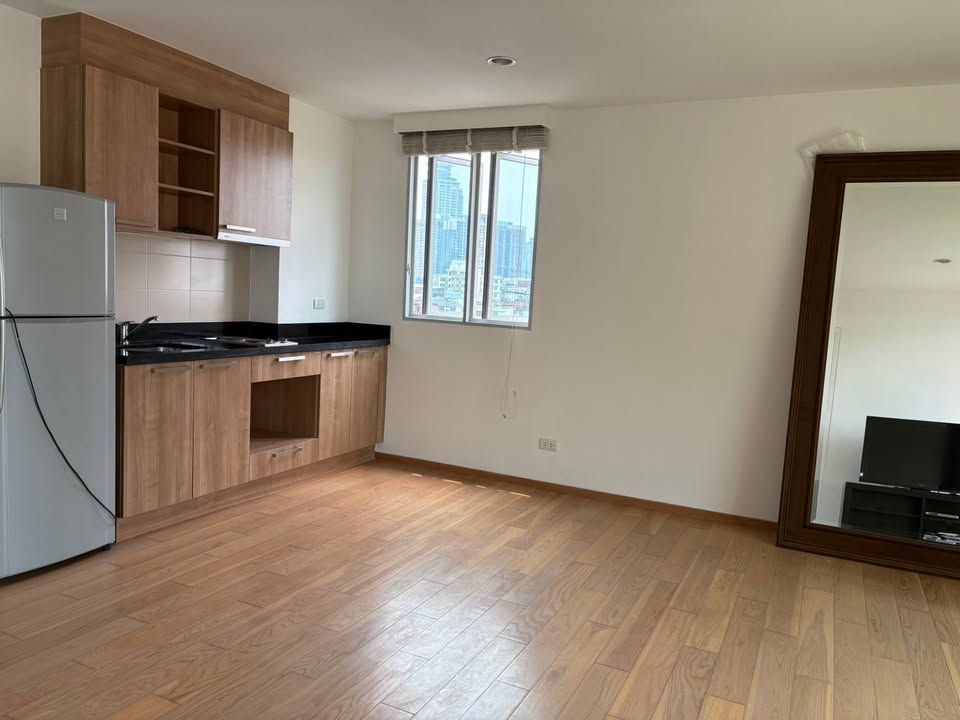 1 卧室 公寓 出租 在  - Image 2