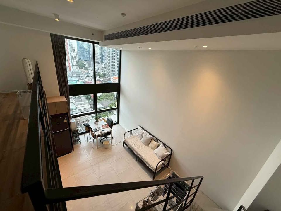 เดอะ ลอฟท์ สีลม - Image 1