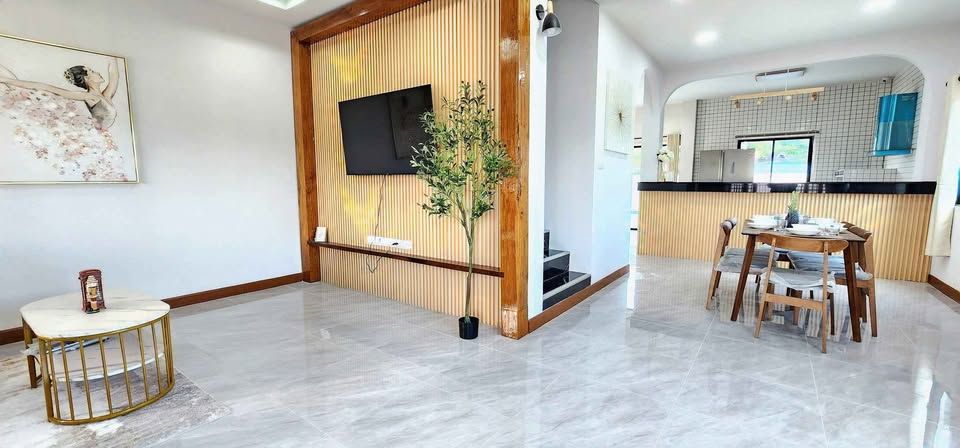 3 卧室 独立房屋 出租 在  - Image 12