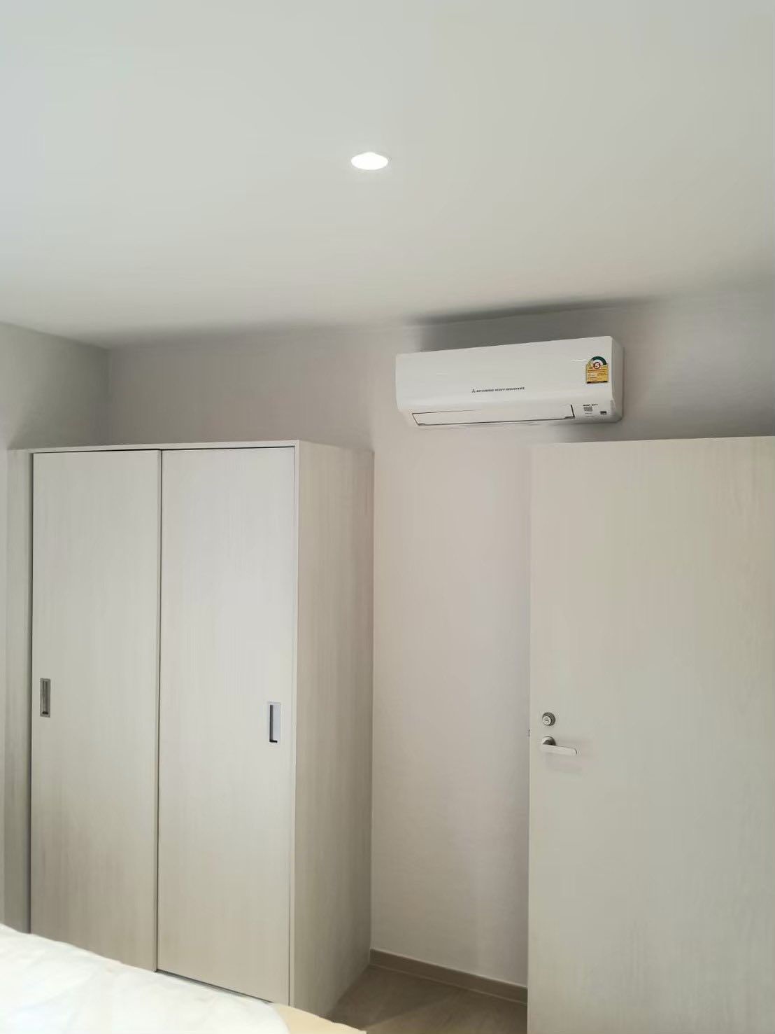 รูเนะสุ ทองหล่อ 5 - Image 9