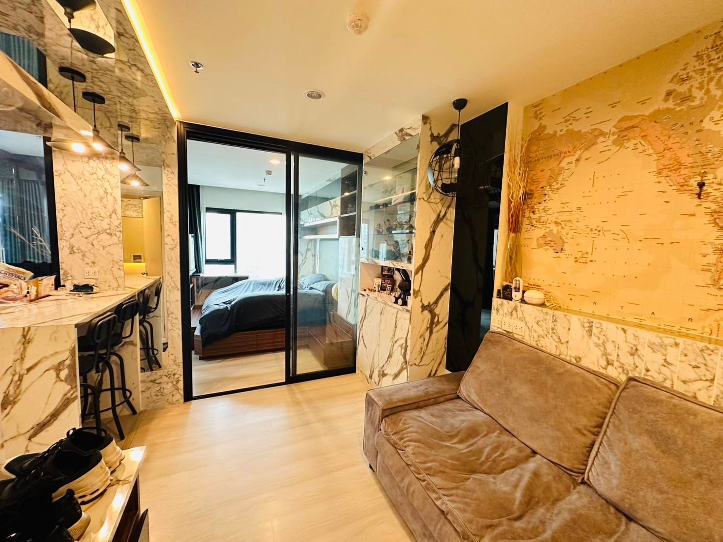 1 卧室 公寓 出租 在  - Image 2