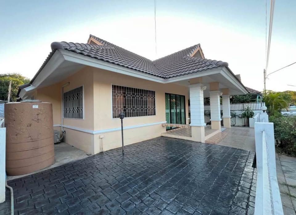 uploads/fd6bd717-700b-4a1c-8bbd-e097bbce9e68/0fe1c0b3-2a7d-4121-a952-ca160313352b