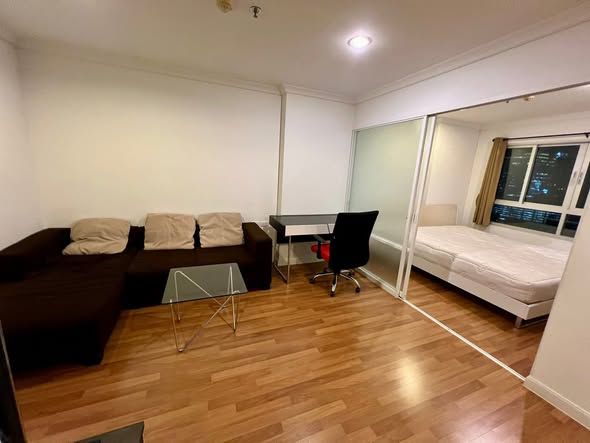 1 卧室 公寓 出租 在  - Image 4