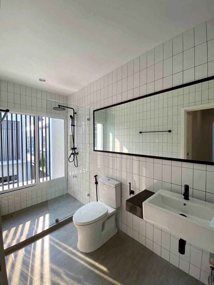 uploads/fd6bd717-700b-4a1c-8bbd-e097bbce9e68/12736ef0-2211-4b63-b941-80dfac6d1c3e