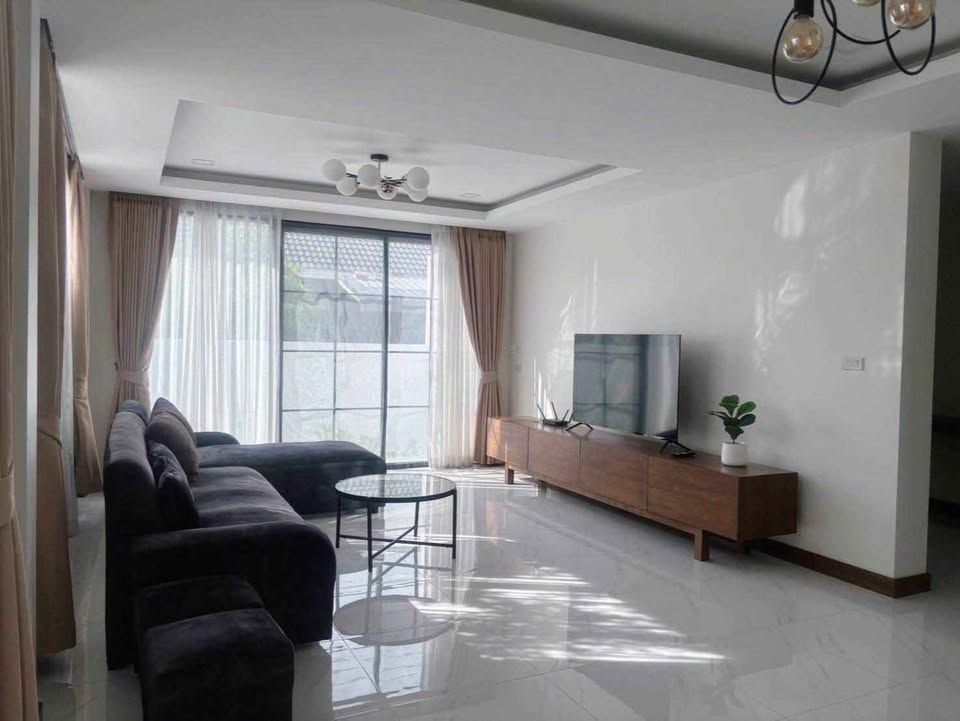 uploads/fd6bd717-700b-4a1c-8bbd-e097bbce9e68/13c5becb-33db-4a2a-bd1a-e6ae57b319b8