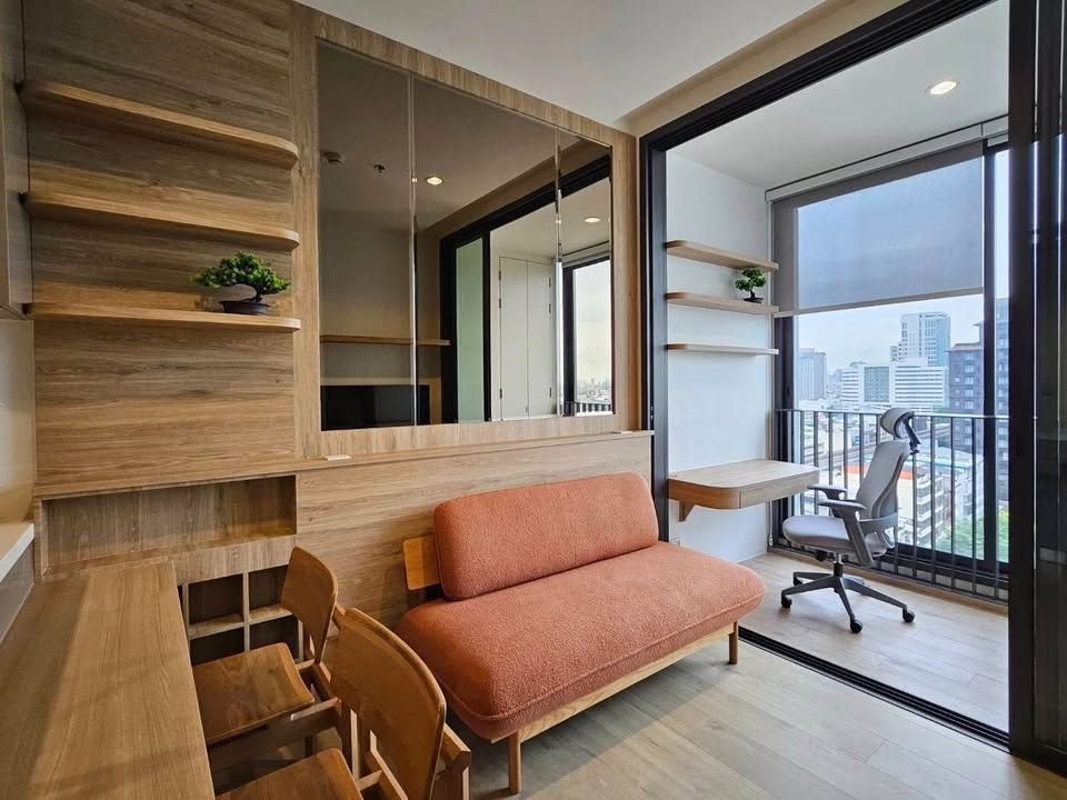 Quinn Sukhumvit 101 - Image 1