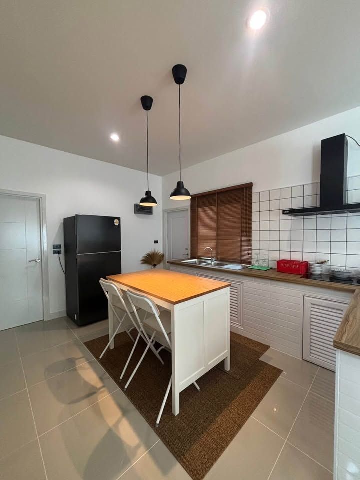 4 卧室 独立房屋 出租 在  - Image 8