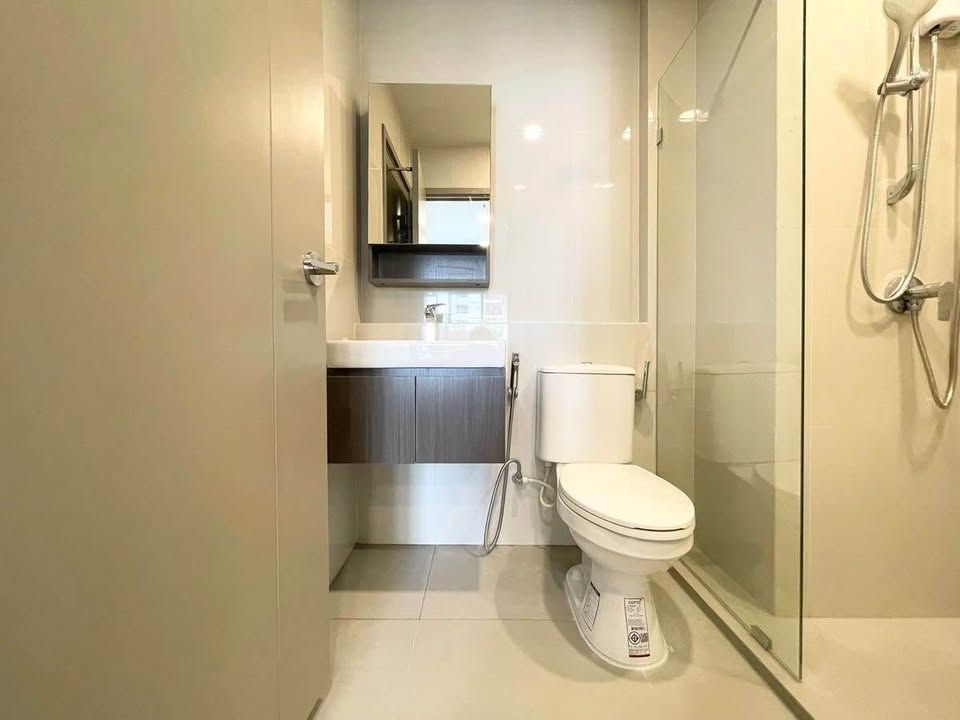 1 卧室 公寓 出租 在  - Image 10