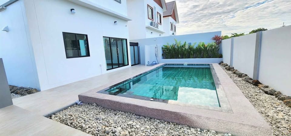 3 卧室 独立房屋 出租 在  - Image 2