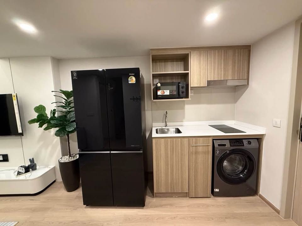 Life Rama 4 - Asoke - Image 9