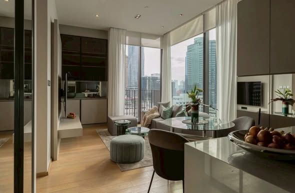 28 Chidlom by SC Asset - Image 1