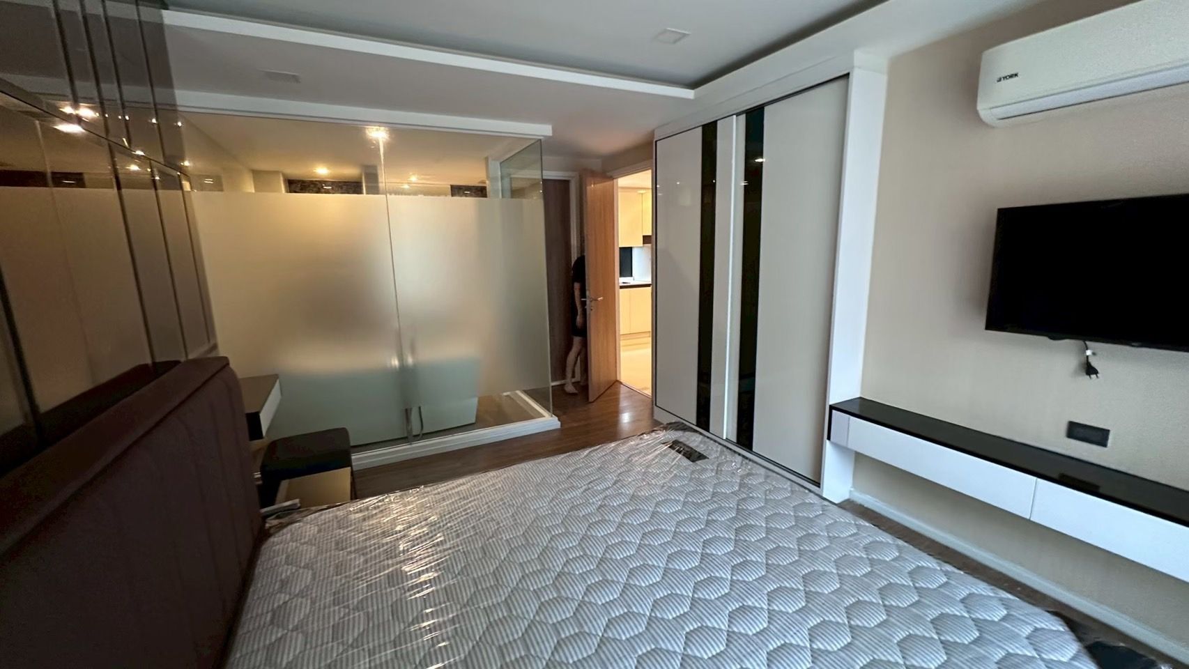 uploads/fd6bd717-700b-4a1c-8bbd-e097bbce9e68/1f946a7c-a47e-4412-a5e7-decf160abe50