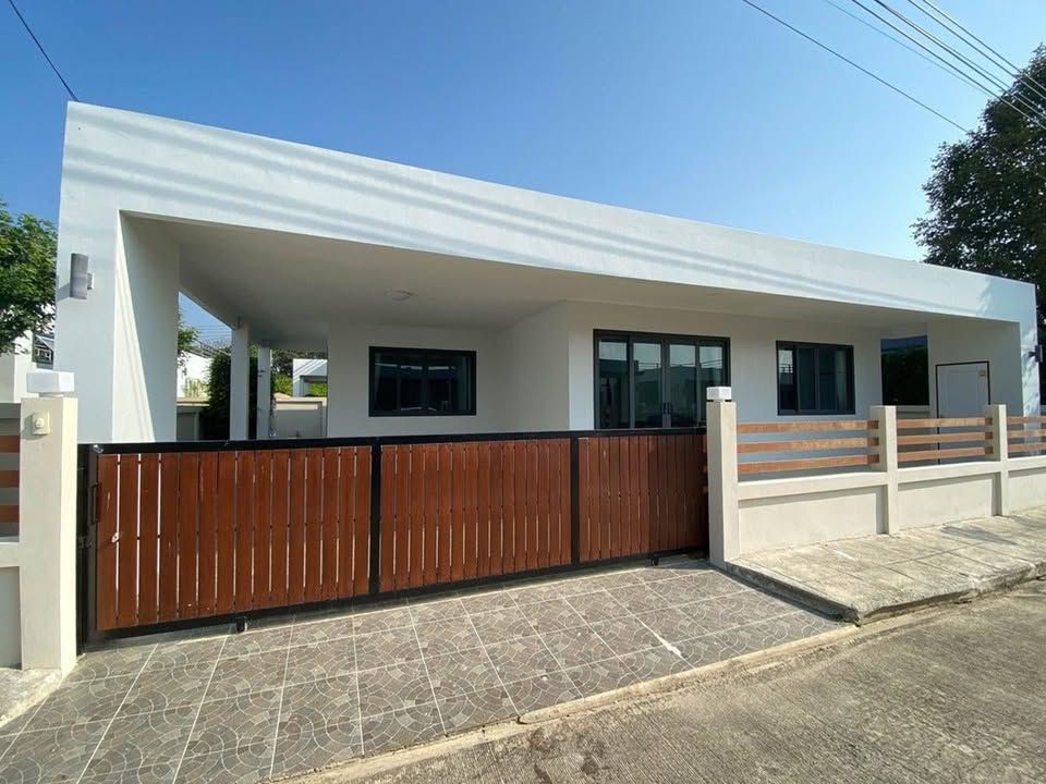 uploads/fd6bd717-700b-4a1c-8bbd-e097bbce9e68/1fce6b47-8d93-4cea-a2a2-5fc15f88fddd