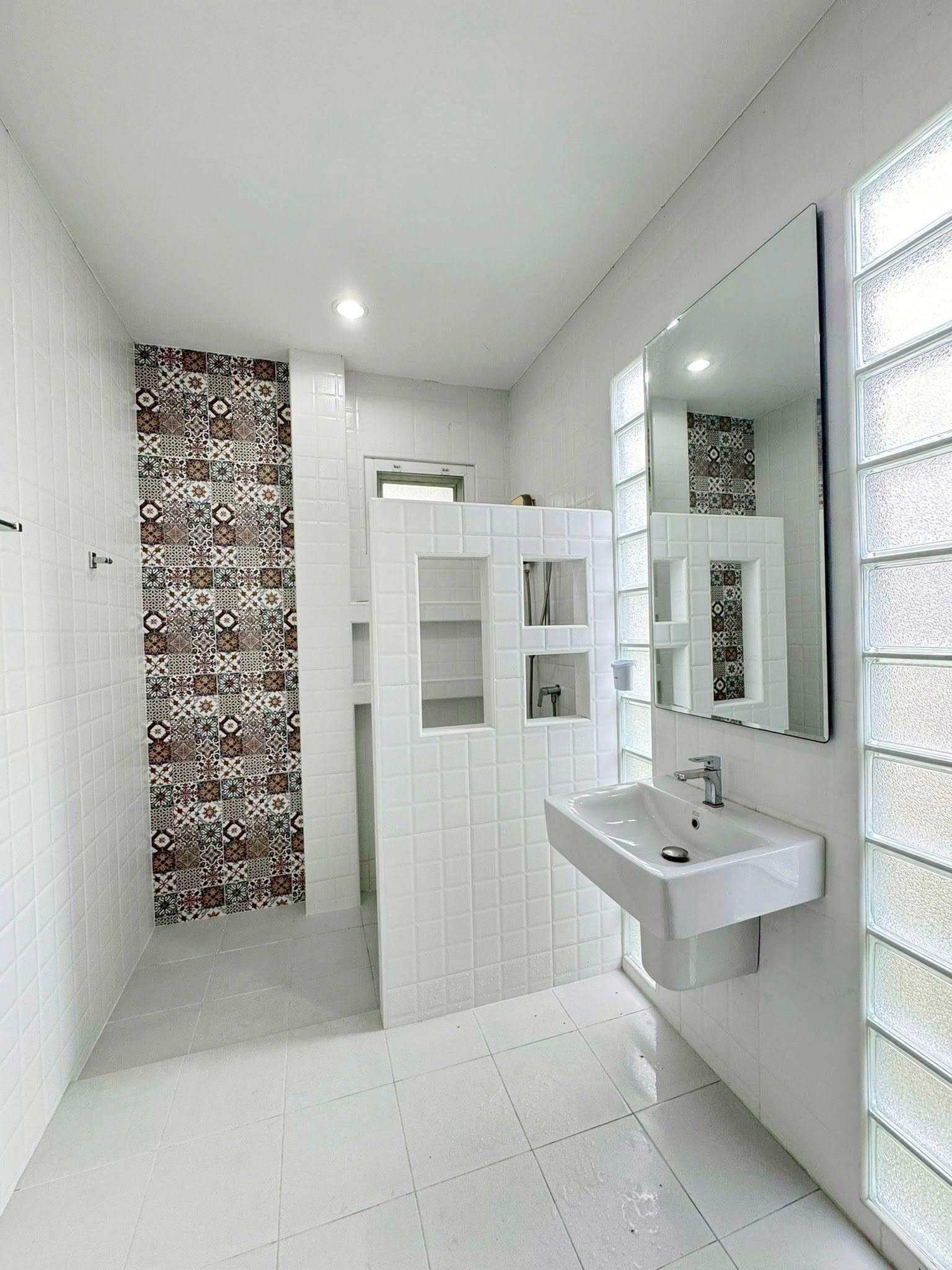 2 卧室 独立房屋 出租 在  - Image 10