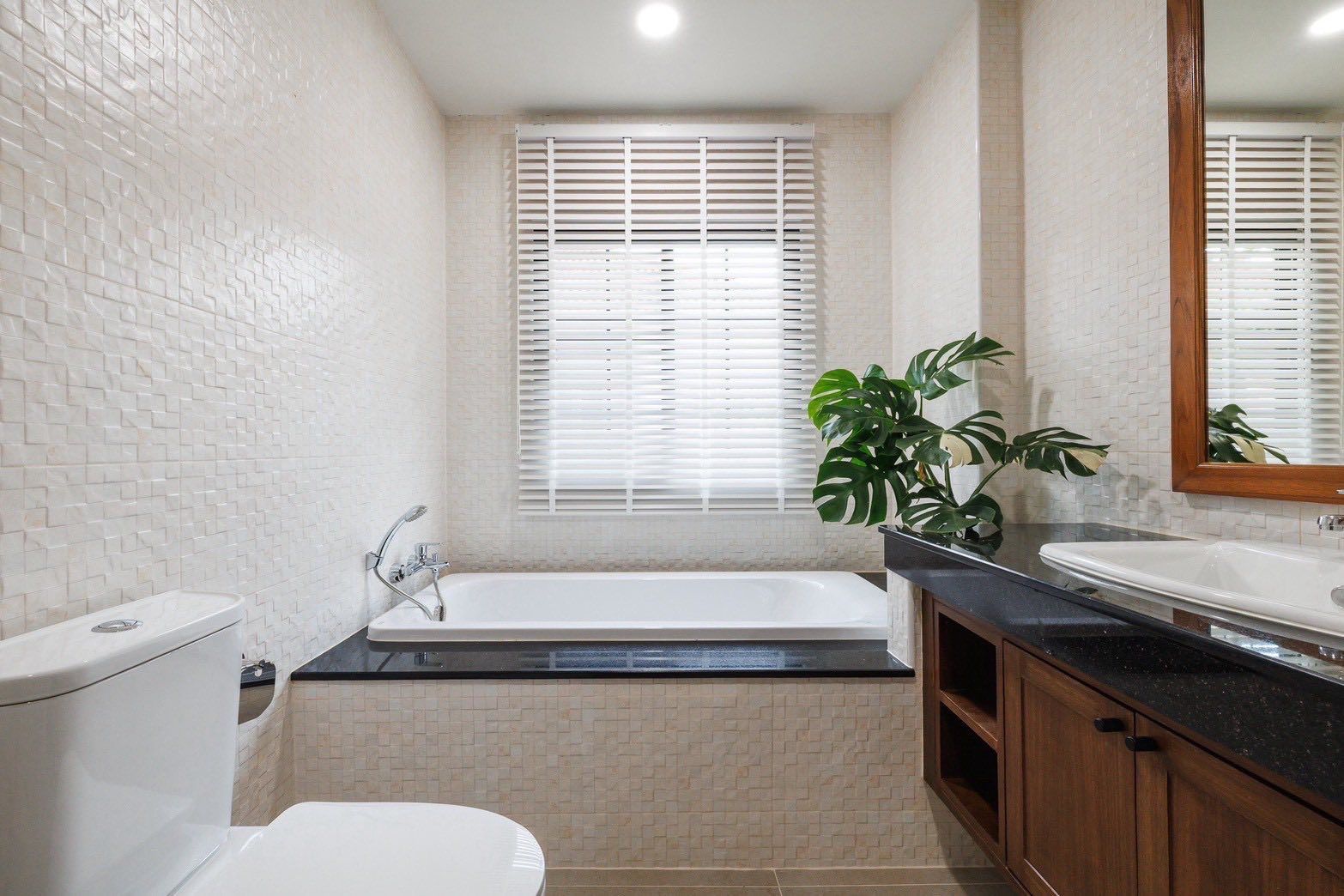 5 Bedroom House For Sale in San Na Meng, San Sai, Chiang Mai - Image 13