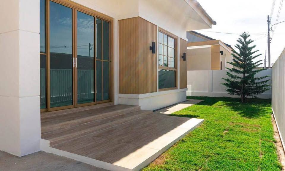 3 Bedroom House For Sale in Yang Noeng, Saraphi, Chiang Mai - Image 3