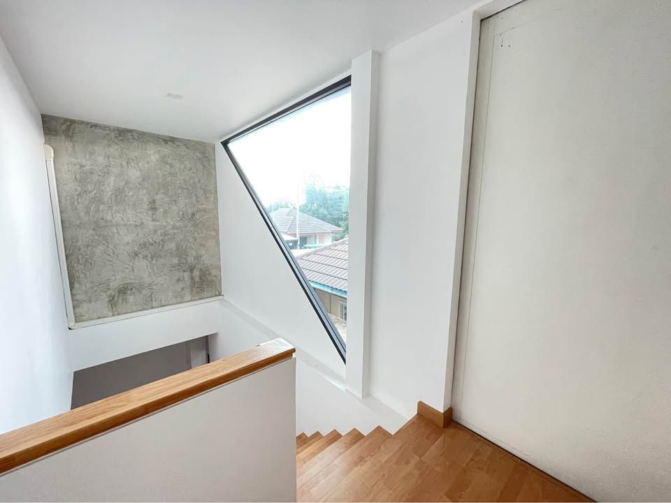 uploads/fd6bd717-700b-4a1c-8bbd-e097bbce9e68/245b57c7-73d2-4564-9155-8e013034b31a