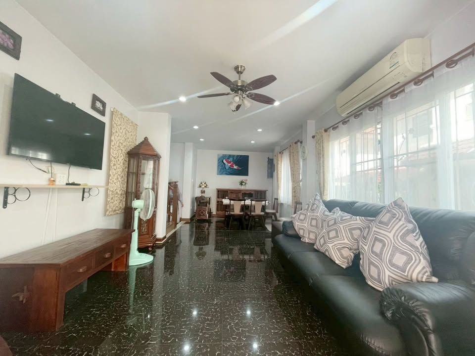 uploads/fd6bd717-700b-4a1c-8bbd-e097bbce9e68/246236bd-1498-4c68-9369-f2250e1d0067