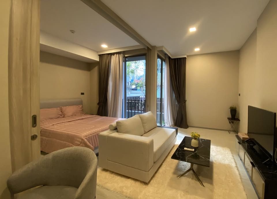 FYNN Sukhumvit 31 - Image 1