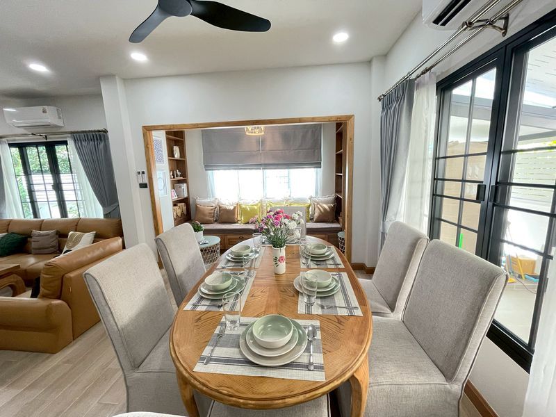 5 卧室 独立房屋 出售 在  - Image 6