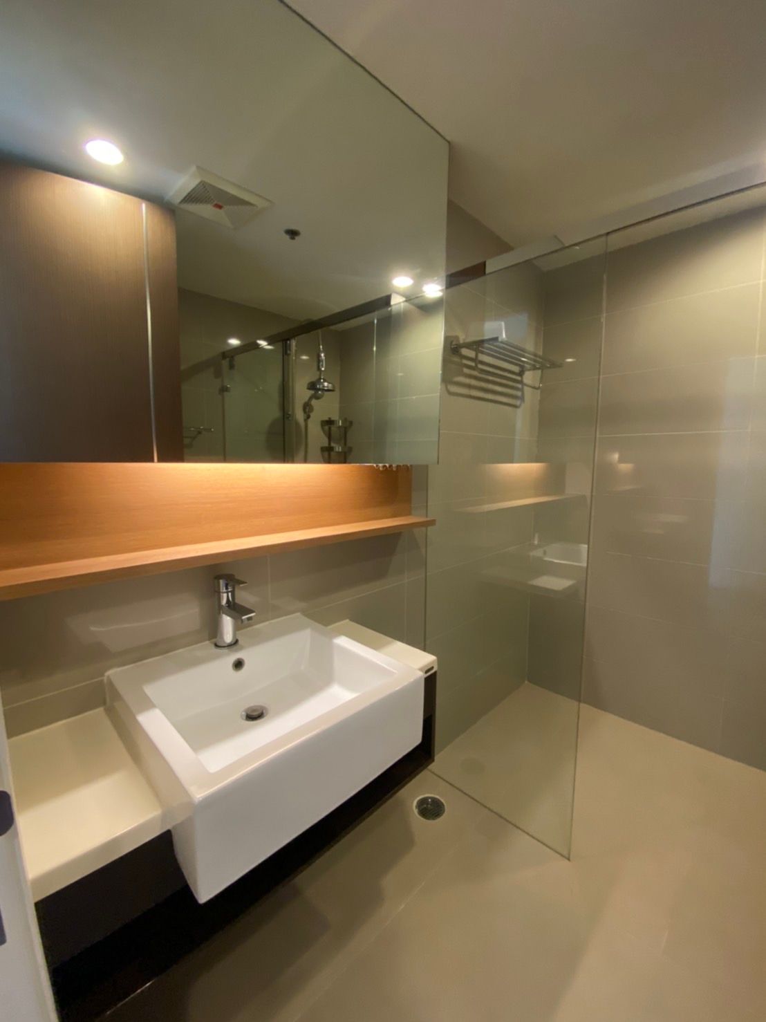 uploads/fd6bd717-700b-4a1c-8bbd-e097bbce9e68/279a76c8-c188-421d-a49e-6cc263874ae7