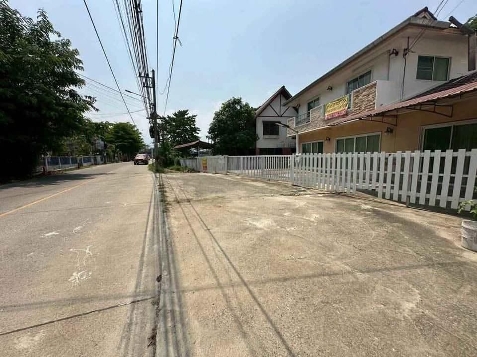 uploads/fd6bd717-700b-4a1c-8bbd-e097bbce9e68/27e7dc53-3c28-4e41-8736-d274a6061d87