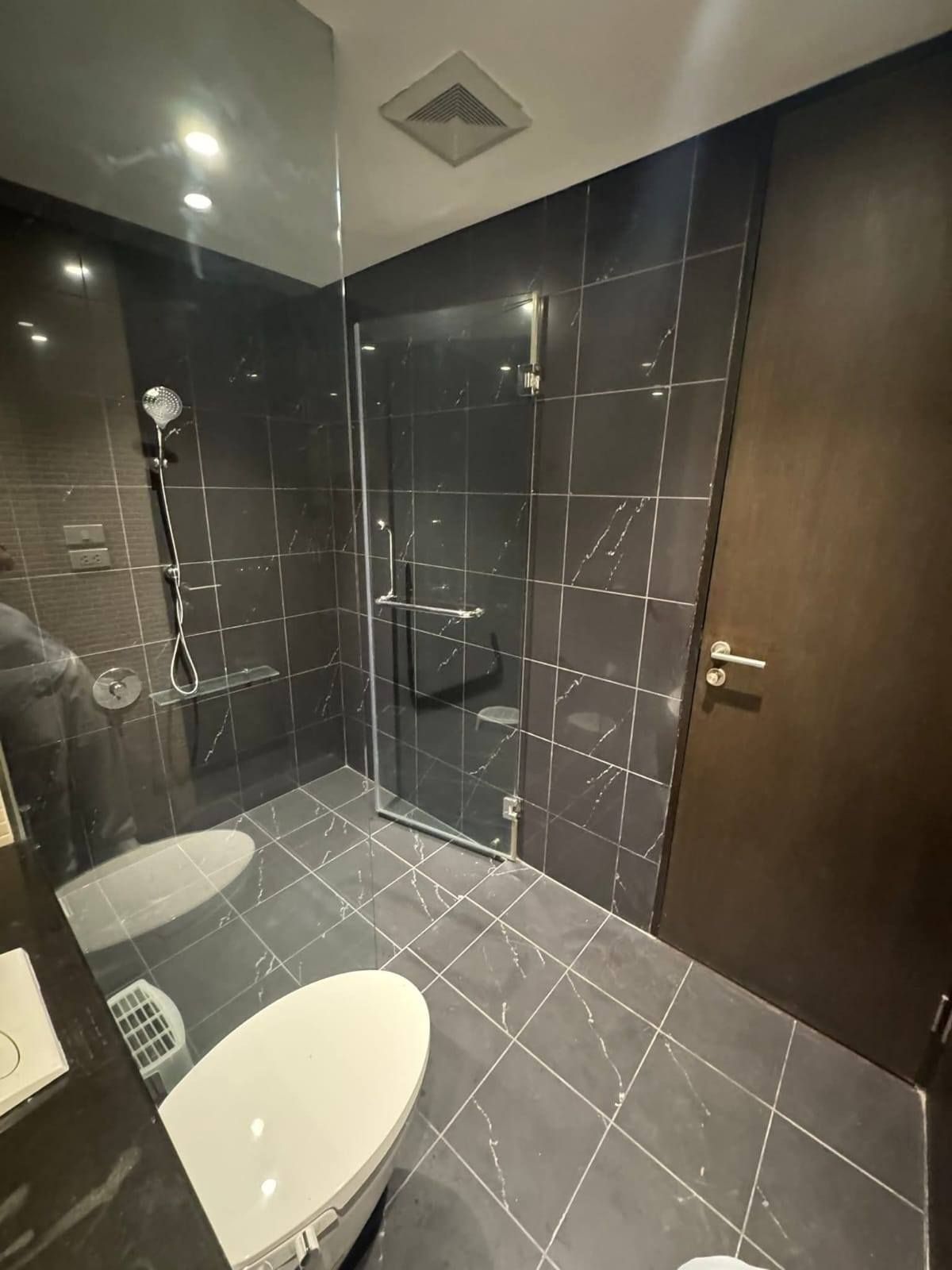 uploads/fd6bd717-700b-4a1c-8bbd-e097bbce9e68/2ee123e2-6c85-4cce-9041-27ae191a5efb