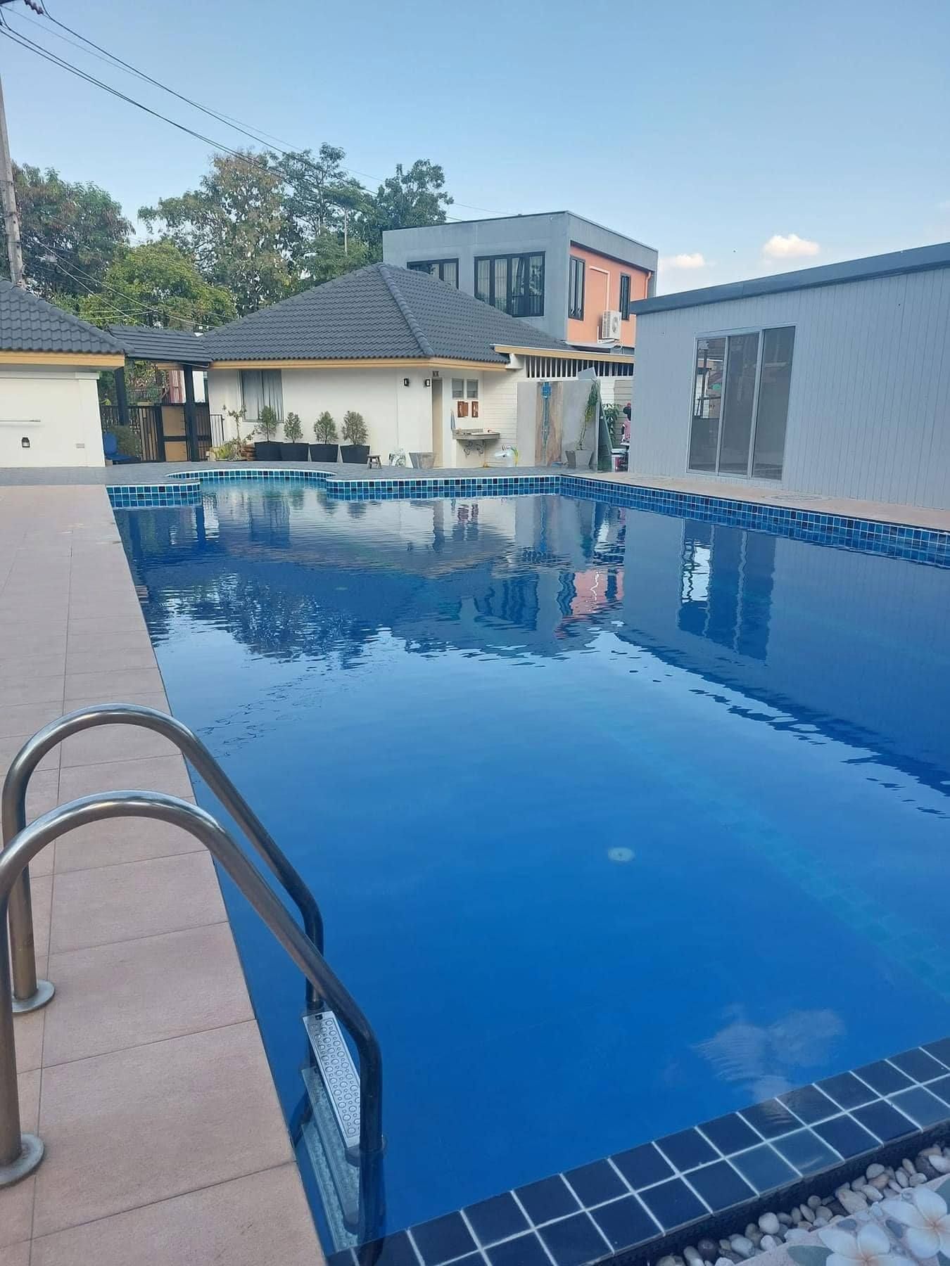 uploads/fd6bd717-700b-4a1c-8bbd-e097bbce9e68/323f25c6-beff-4905-8f96-1df89fcc0909