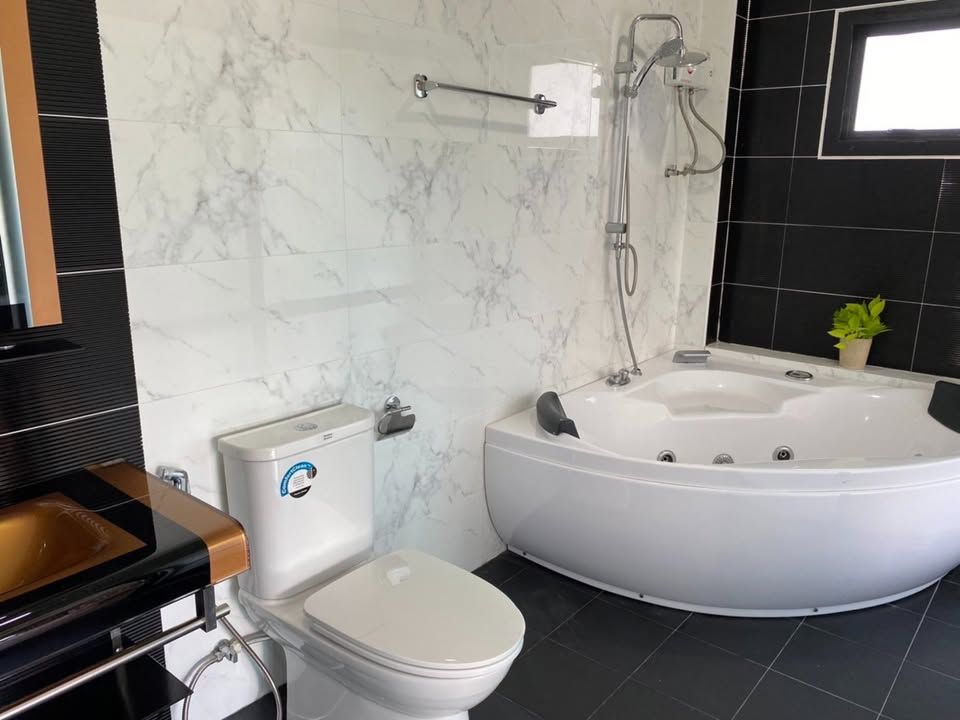 uploads/fd6bd717-700b-4a1c-8bbd-e097bbce9e68/330fb974-339e-4637-937f-39770f30df87