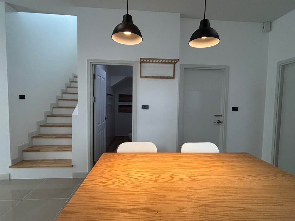 4 卧室 独立房屋 出租 在  - Image 11