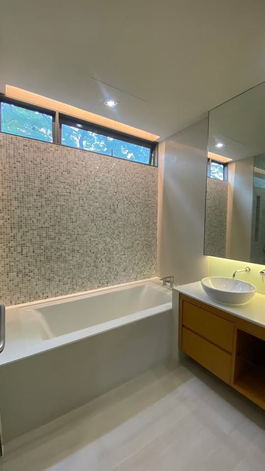 3 卧室 公寓 出租 在  - Image 7