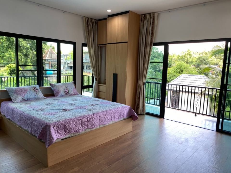 uploads/fd6bd717-700b-4a1c-8bbd-e097bbce9e68/335d8b3f-6390-47e1-b451-e1c70fdb9217