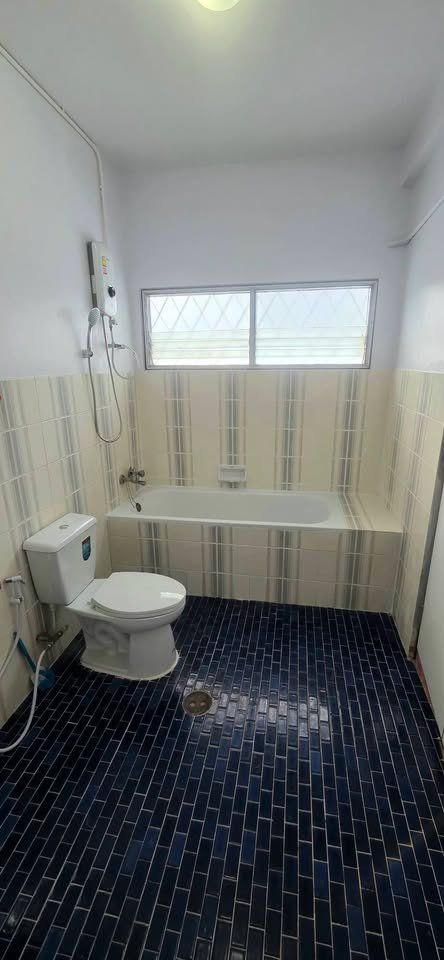 2 Bedroom House For Rent in Chang Khlan, Mueang Chiang Mai, Chiang Mai - Image 12