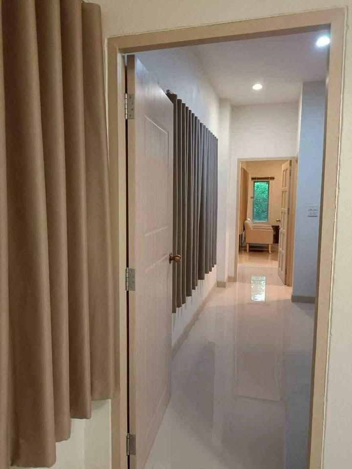 3 Bedroom House For Rent in San Phak Wan, Hang Dong, Chiang Mai - Image 10