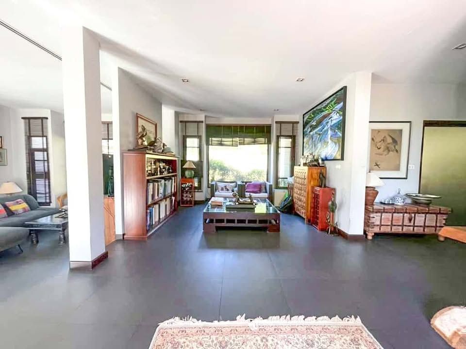 3 卧室 独立房屋 出售 在  - Image 4