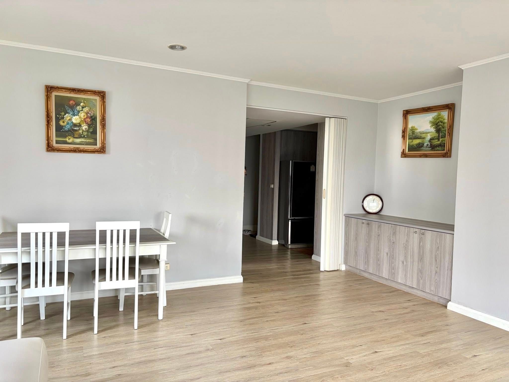 Citi Resort Sukhumvit 49 - Image 2