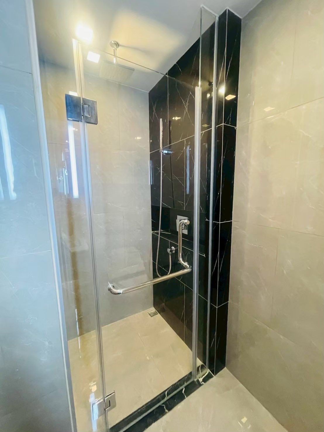 uploads/fd6bd717-700b-4a1c-8bbd-e097bbce9e68/3c4b2e9d-52ea-4d46-8e5b-7b6e64a40096