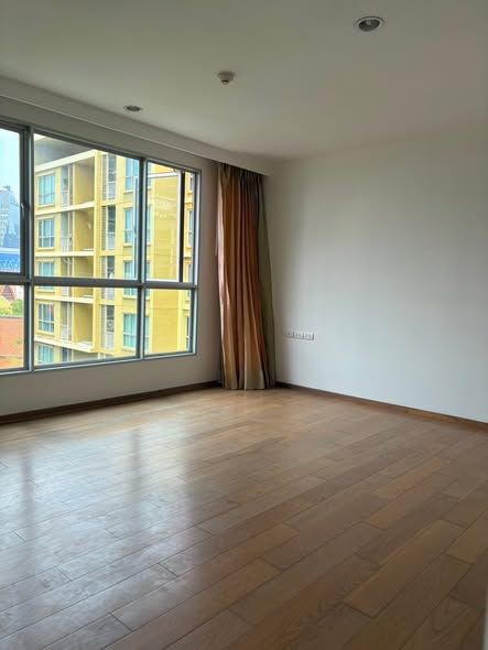 1 卧室 公寓 出租 在  - Image 11