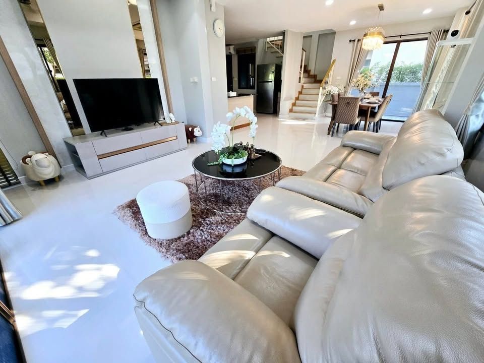 uploads/fd6bd717-700b-4a1c-8bbd-e097bbce9e68/3e733cad-1148-4395-ae8a-efa944028c71