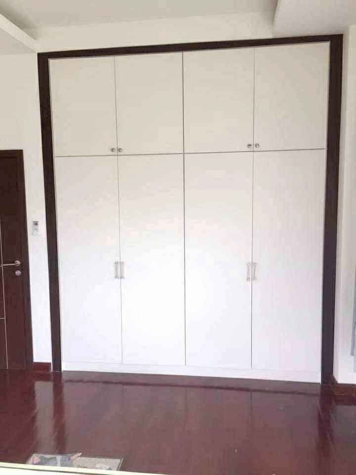 5 卧室 独立房屋 出租 在  - Image 12