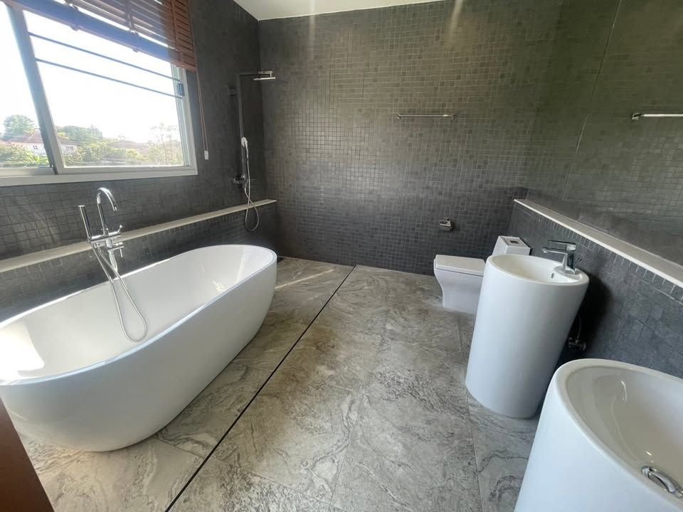 uploads/fd6bd717-700b-4a1c-8bbd-e097bbce9e68/40a79fdb-6bf0-4750-b949-ba5f344fedc4