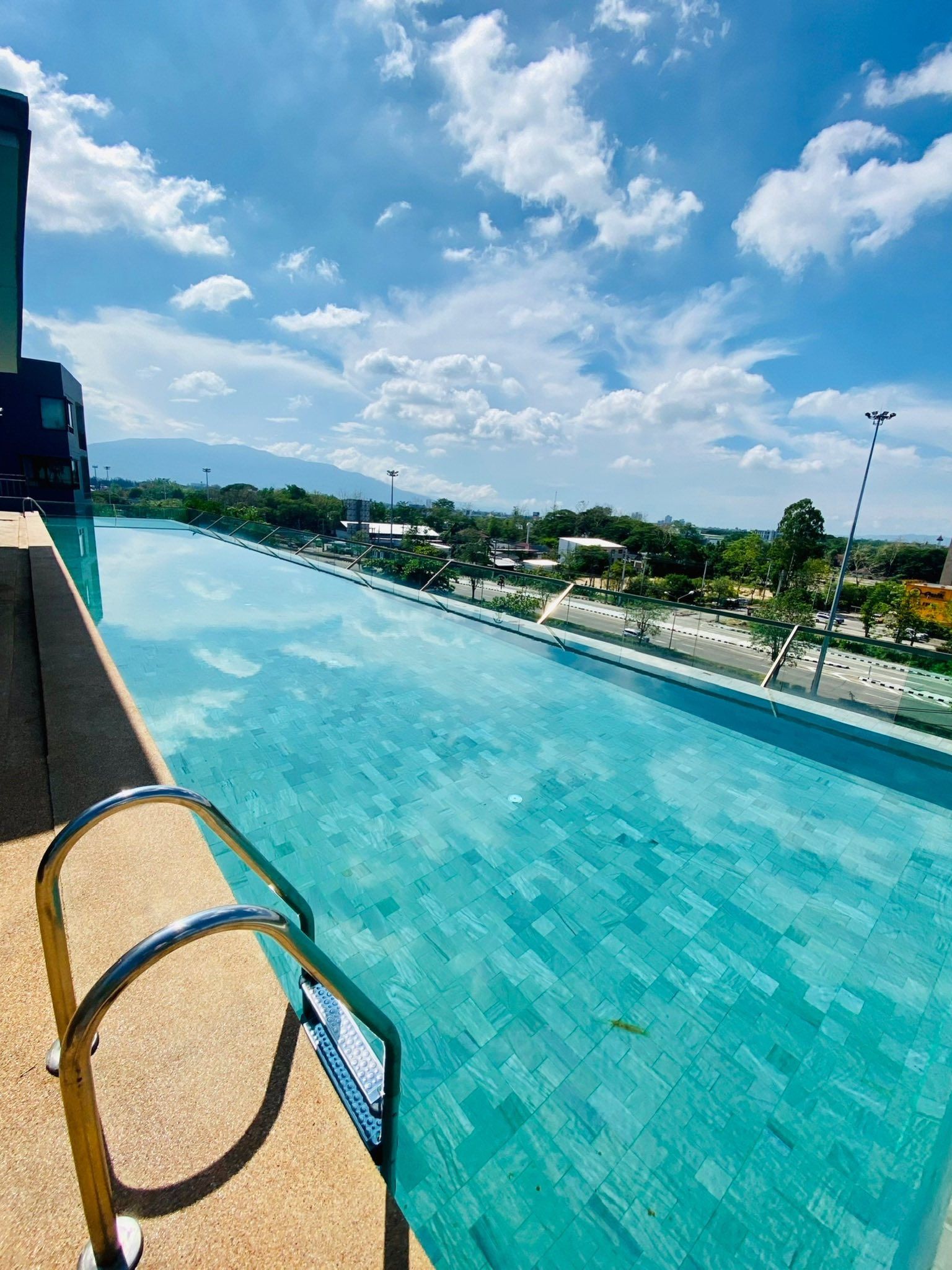 uploads/fd6bd717-700b-4a1c-8bbd-e097bbce9e68/41b1ee71-ac18-49d6-96e7-bbab73129db0