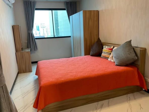 Supalai Premier Place Asoke - Image 2