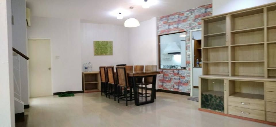 4 卧室 独立房屋 出租 在  - Image 6