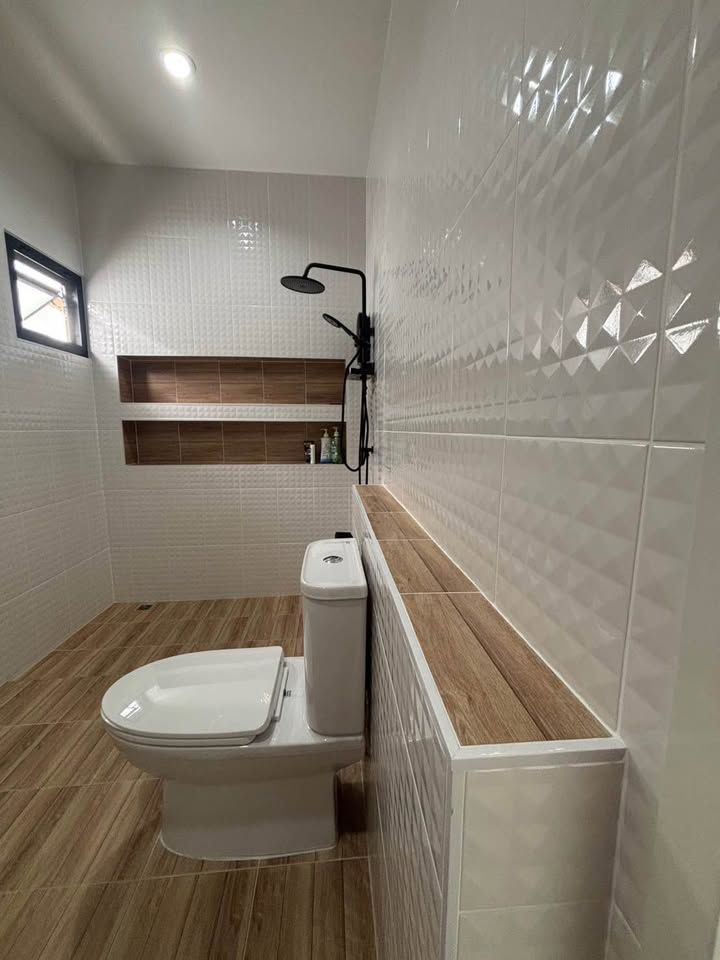 4 卧室 独立房屋 出租 在  - Image 29