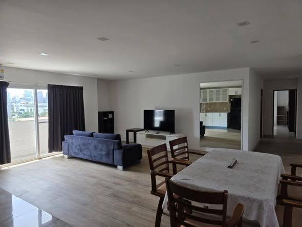 2 卧室 公寓 出租 在  - Image 2